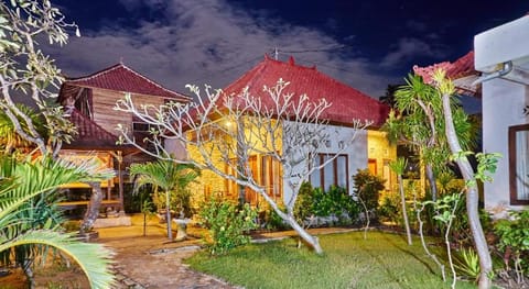 Scooby Doo Beach Bungalow Vacation rental in Nusapenida