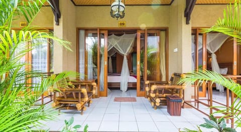 Kubuku Eco Dive lodge & Yoga Hotel in Bali