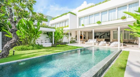 Eden The Residence at The Sea Seminyak Villa in North Kuta