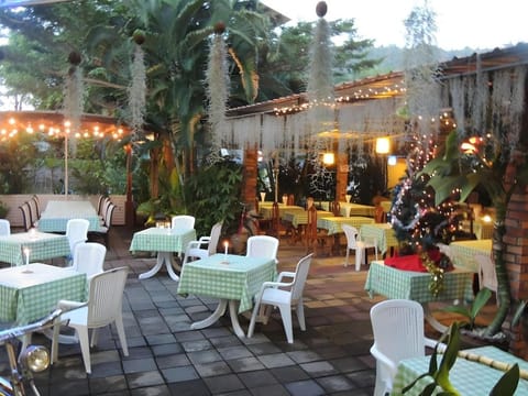 Khaolak Grand City Hotel in Khuekkhak