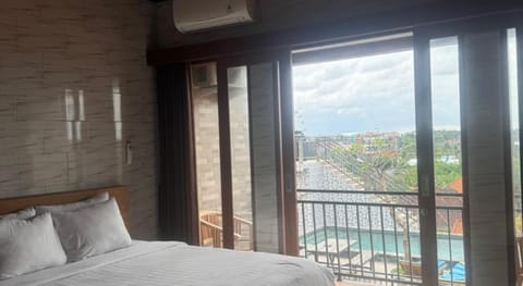 Brekele Berawa Beach House Hotel in North Kuta