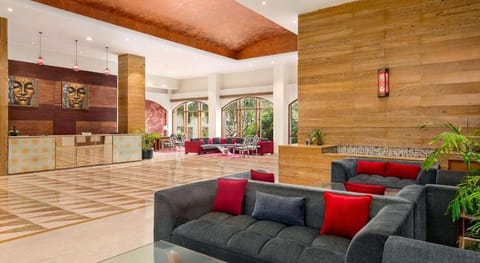 Ramada by Wyndham Jaipur Jaisinghpura Hotel in Jaipur