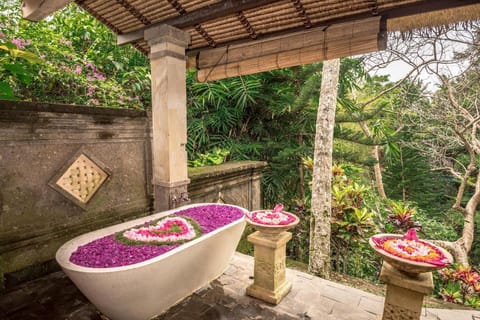 Bunga Permai Hotel Bed and Breakfast in Payangan