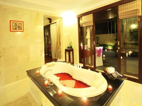 Lavender Villa and Spa Villa in Kuta