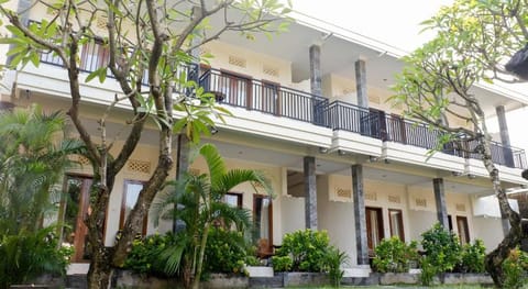 Puri Panca Jaya Hotel Bed and Breakfast in Kuta