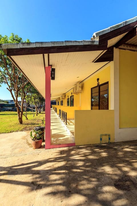 Phi Phi Chang Grand Resort Resort in Krabi Changwat