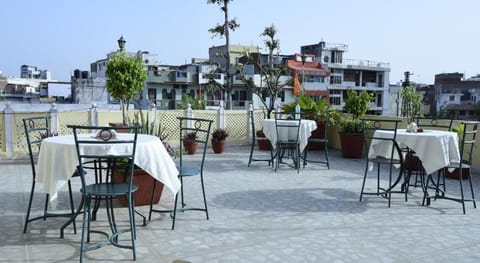 Hotel Bani Park Palace Hotel in Jaipur