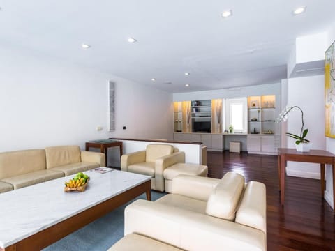 Downtown Villas Hotel Villa in Kuta