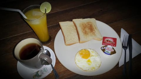 Bungalow No 7 Campground/
RV Resort in Nusapenida