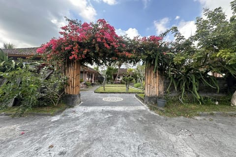 Arlina's Hotel Kintamani Hotel in Karangasem Regency