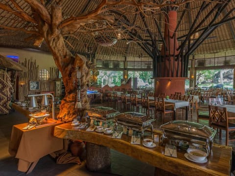 Mara River Safari Lodge Hotel Lodge in Blahbatuh