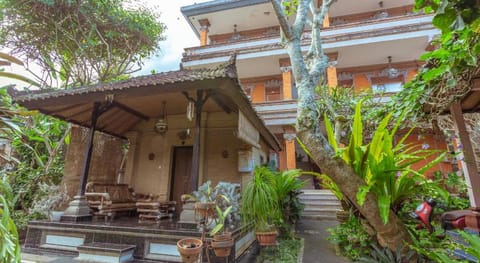 Teba House Ubud by ecommerceloka Bed and Breakfast in Ubud