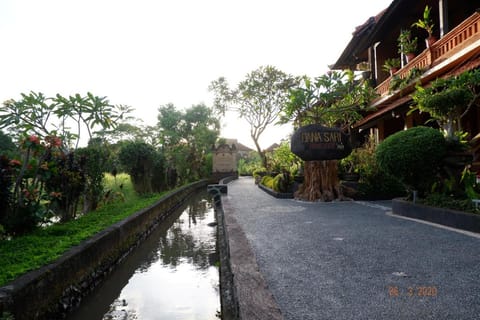 Danasari Homestay Bed and Breakfast in Ubud