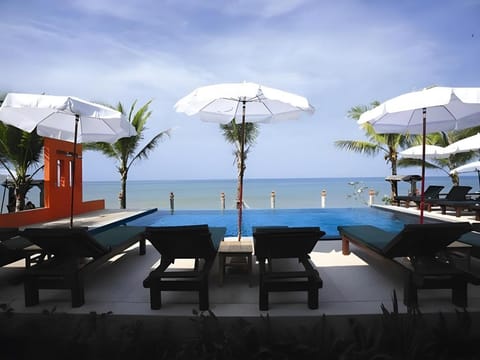 The Shambhala Khaolak Resort Resort in Khuekkhak