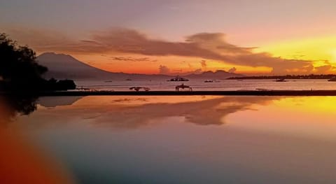 Tamarind Beach Bungalows Campground/ 
RV Resort in Nusapenida