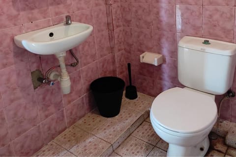 Villa Puri Royan Jimbaran Hotel in Kuta