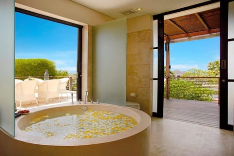 Temple Hill Residence Villa Villa in Kuta Selatan