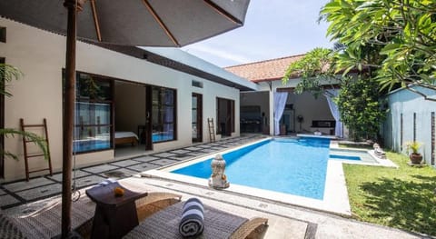 Enigma Bali Villas Hotel in North Kuta