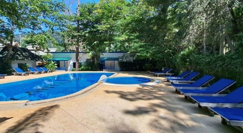 Lanta Island Resort Resort in Sala Dan