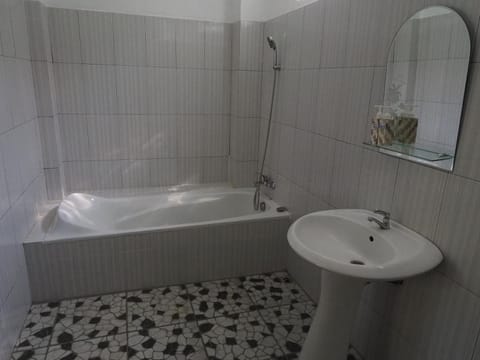 Argasoka Bungalows Campground/ 
RV Resort in Ubud