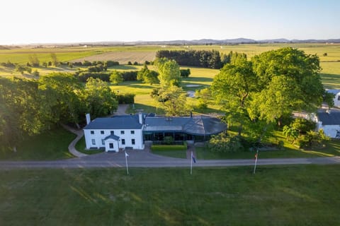 Quamby Estate - 20 Minutes from Launceston Bed and Breakfast in Tasmania