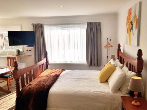 Motel Mayfair on Cavell Motel in Tasmania