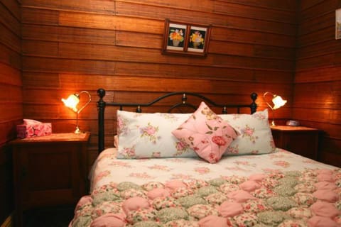 Westbury Gingerbread Cottages Bed and Breakfast in Tasmania