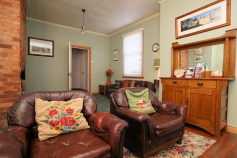 Westbury Gingerbread Cottages Bed and Breakfast in Tasmania