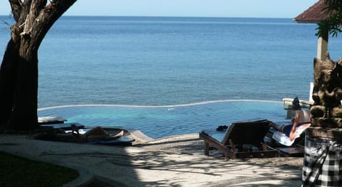 Wawa Wewe II Villas Bed and Breakfast in Abang