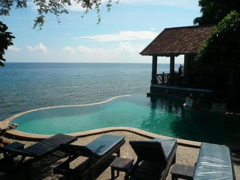 Wawa Wewe II Villas Bed and Breakfast in Abang