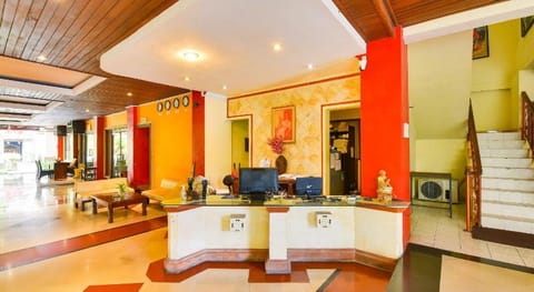 Super OYO Townhouse Oak Maxi Hotel Legian Hotel in Kuta