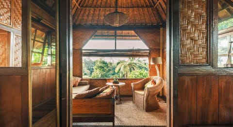 Sarinbuana Eco Lodge Bed and Breakfast in East Selemadeg