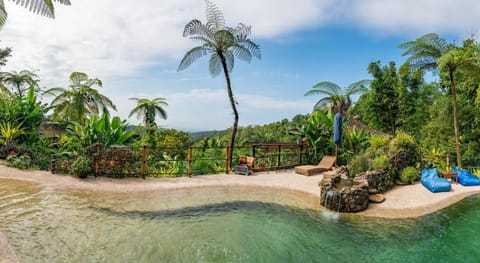 Sarinbuana Eco Lodge Bed and Breakfast in East Selemadeg