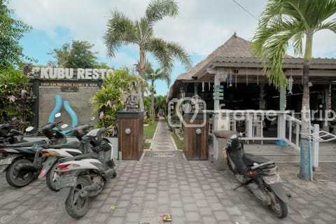 Dream Beach Kubu & SPA by ABM Campground/ 
RV Resort in Nusapenida