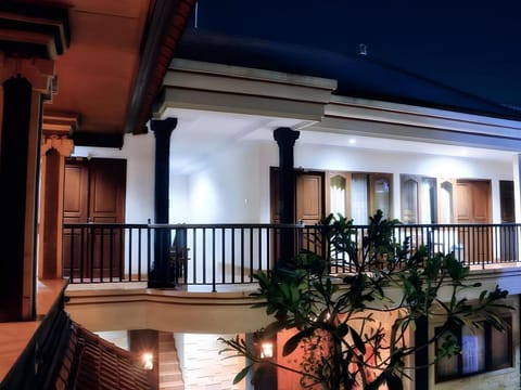 Agus Beach Inn Hotel in Kuta