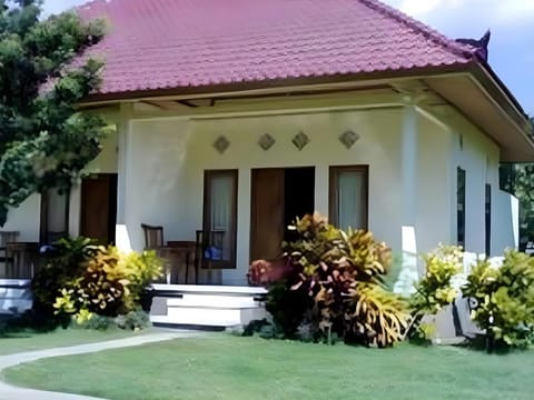 Gunung Mas Hotel Bed and Breakfast in Bali