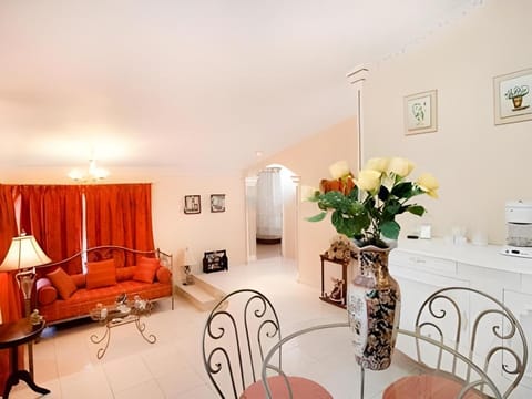 Villas del Sol Oaxaca Hotel in Oaxaca