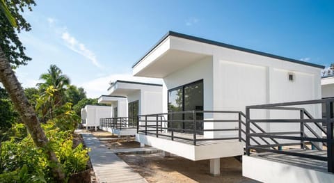 Pine Bungalow Resort in Krabi Changwat