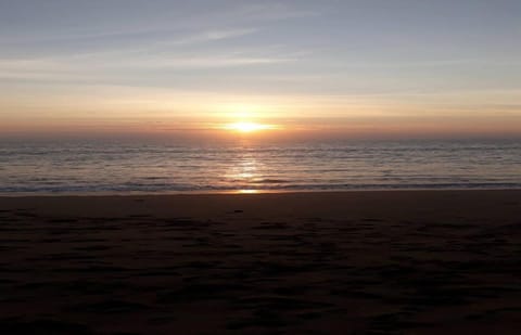 Long Beach Garden Resort Hostel in Sala Dan