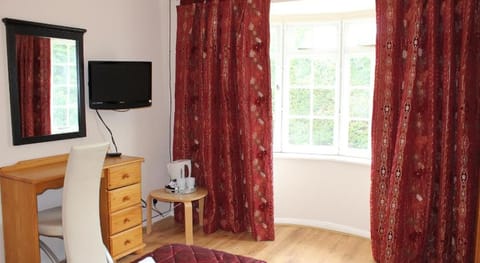 Remarc Guest House Hotel in Uttlesford