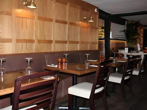 The George Hotel in East Hertfordshire District