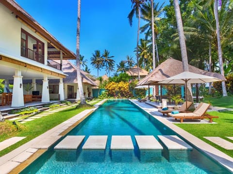 Villa Gils by Villa Finder Villa in Karangasem Regency