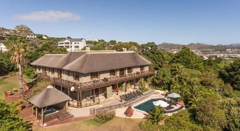 4 Wild Rose Country Lodge Hotel in Cape Town