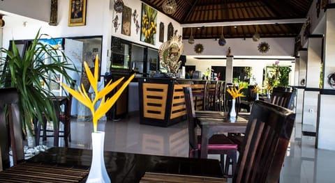 Kelapa Lovina Beach Villa Bed and Breakfast in Buleleng