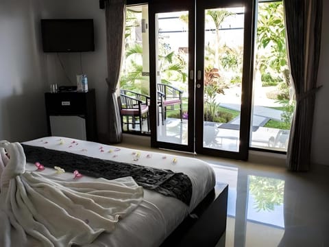 Kelapa Lovina Beach Villa Bed and Breakfast in Buleleng