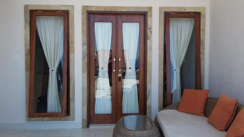 Barong Cafe Bungalow and Restaurant Campground/ 
RV Resort in Abang