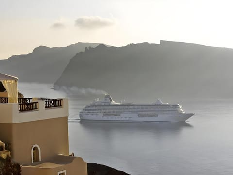 Art Maisons Oia Castle Hotel Hotel in Oia