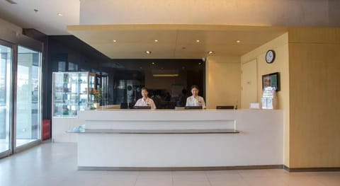 Jinjiang Inn Beijing Wukesong Huanle Mofang Hotel in Beijing