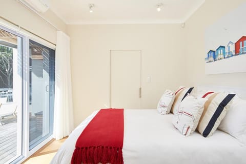 Number Eleven Self-Catering Villa Vacation rental in Knysna