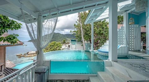 DD Hut Bungalows Hotel in Ko Tao